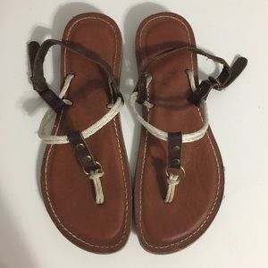 Kino Cordones Sandals
